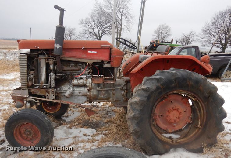 image for item ER9833 Massey-Ferguson Super 90 tractor