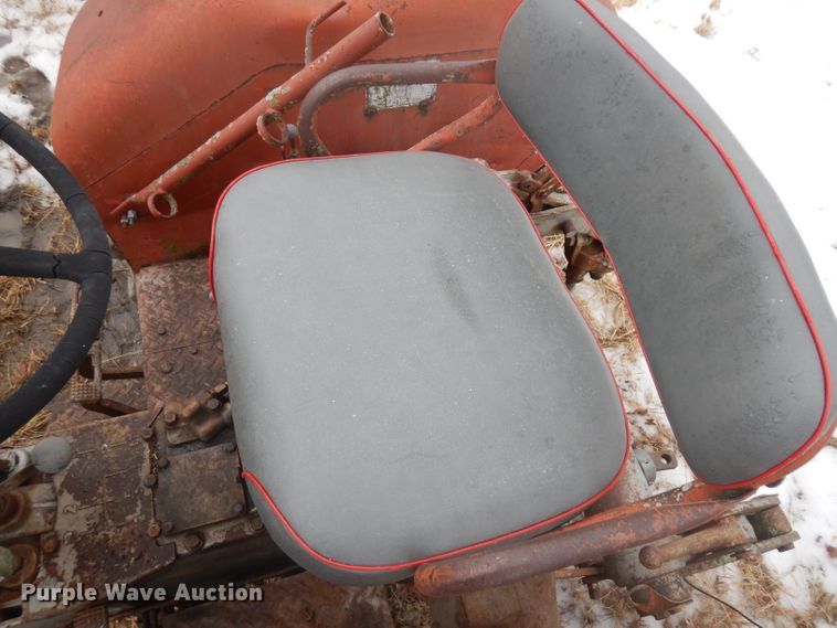 image for item ER9833 Massey-Ferguson Super 90 tractor