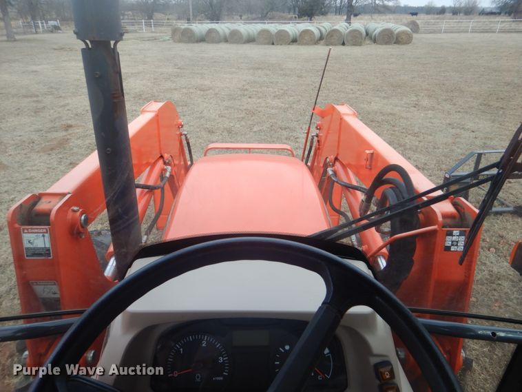 image for item FF9231 2016 Kubota M9960D MFWD tractor