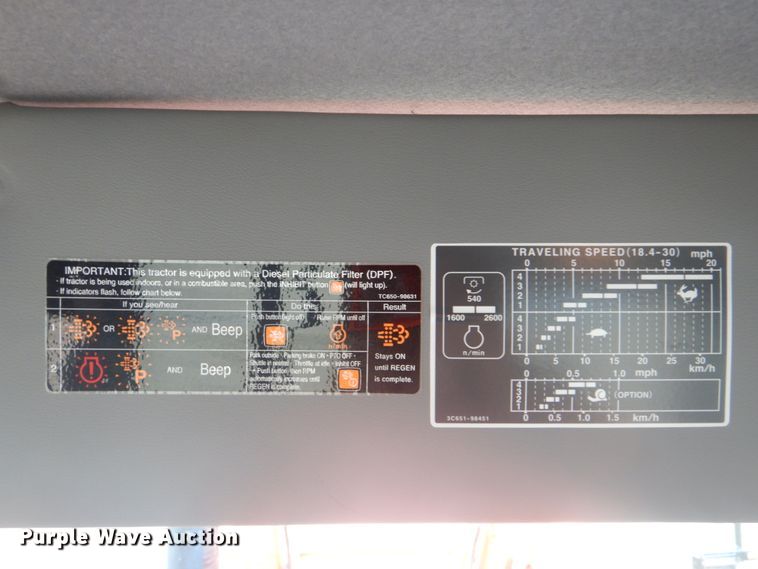 image for item FF9231 2016 Kubota M9960D MFWD tractor