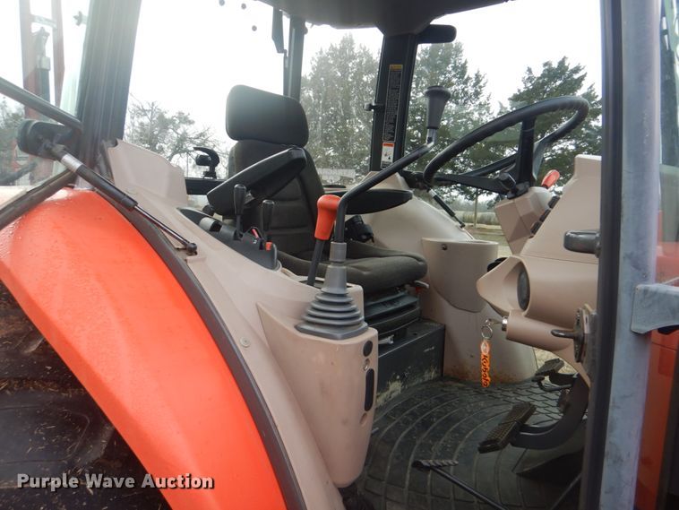 image for item FF9231 2016 Kubota M9960D MFWD tractor