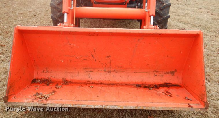 image for item FF9231 2016 Kubota M9960D MFWD tractor