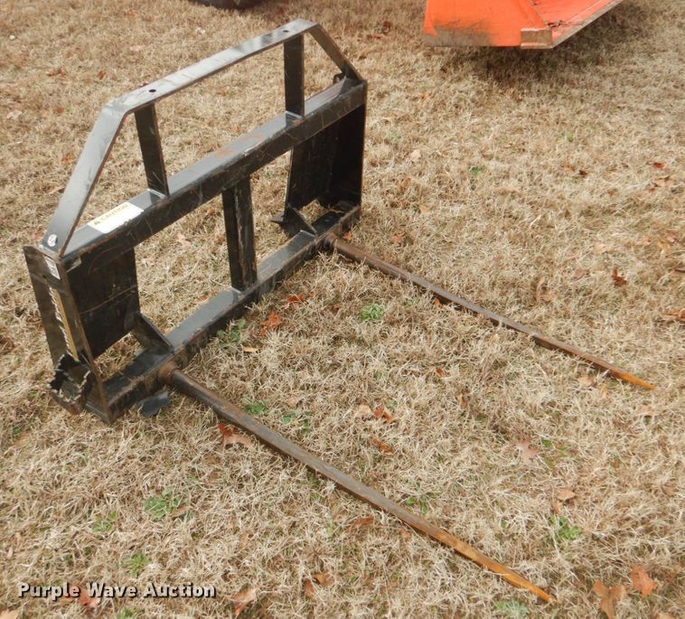 image for item FF9231 2016 Kubota M9960D MFWD tractor