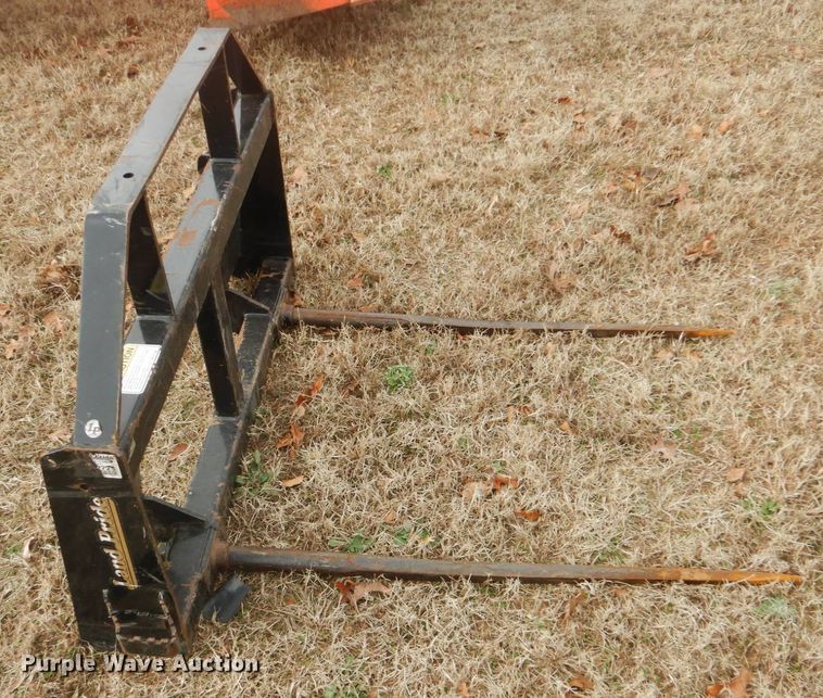 image for item FF9231 2016 Kubota M9960D MFWD tractor