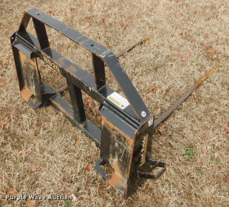 image for item FF9231 2016 Kubota M9960D MFWD tractor