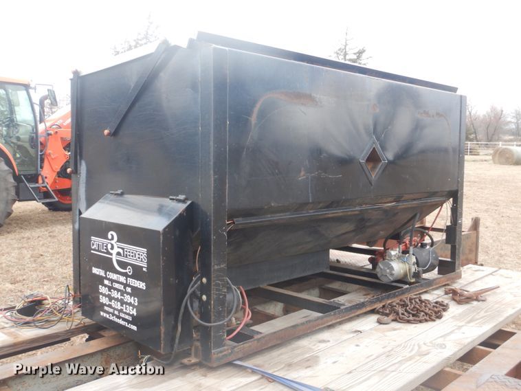 image for item FF9233 3C digital counting feeder