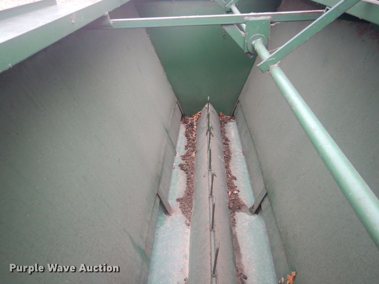 image for item FF9234 King Ag livestock feeder