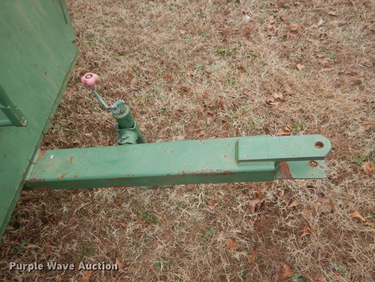 image for item FF9234 King Ag livestock feeder