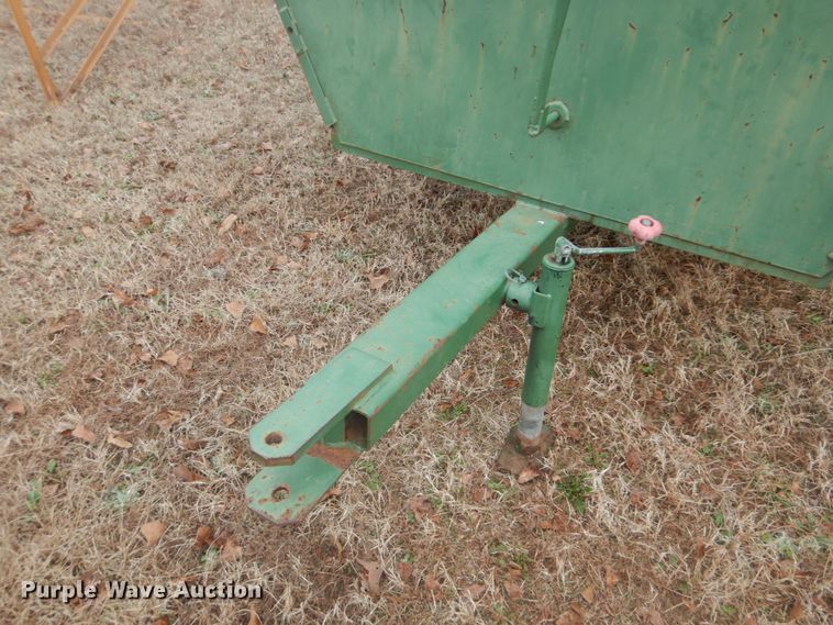 image for item FF9234 King Ag livestock feeder