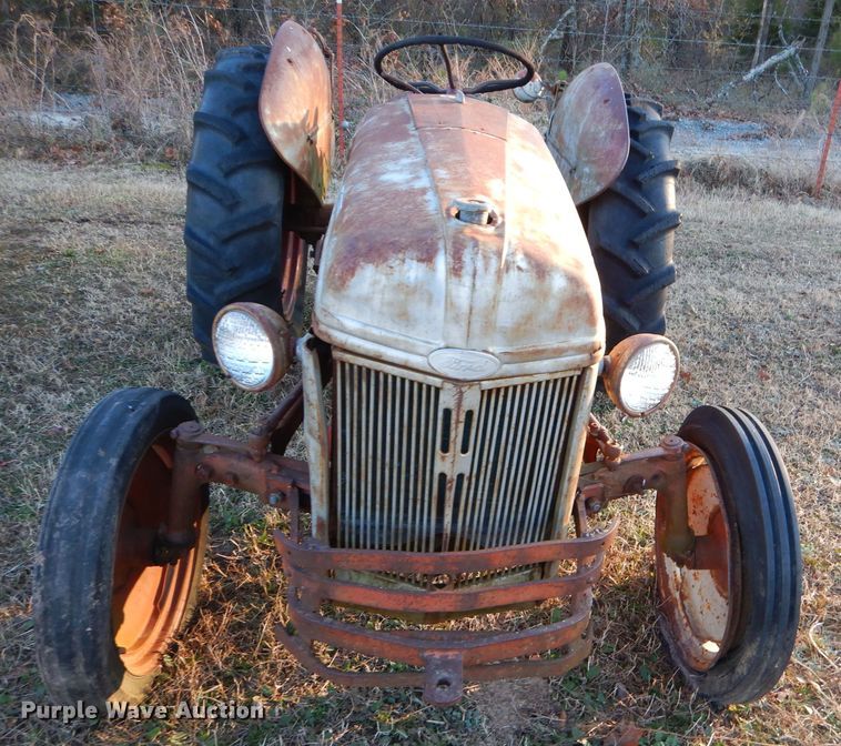 image for item GB9612 Ford 9N tractor