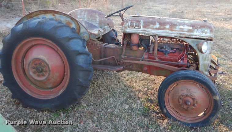 image for item GB9612 Ford 9N tractor