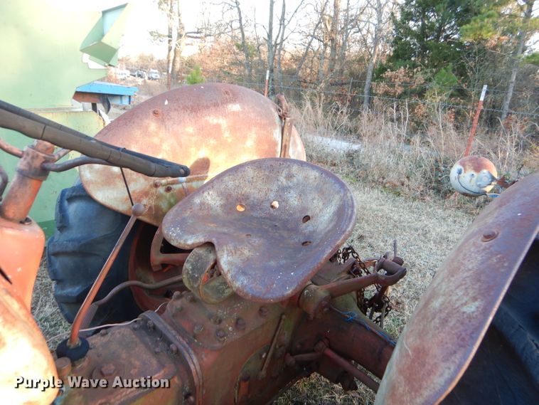 image for item GB9612 Ford 9N tractor