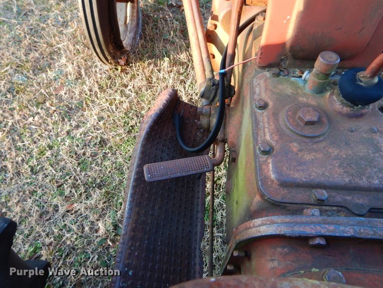 image for item GB9612 Ford 9N tractor