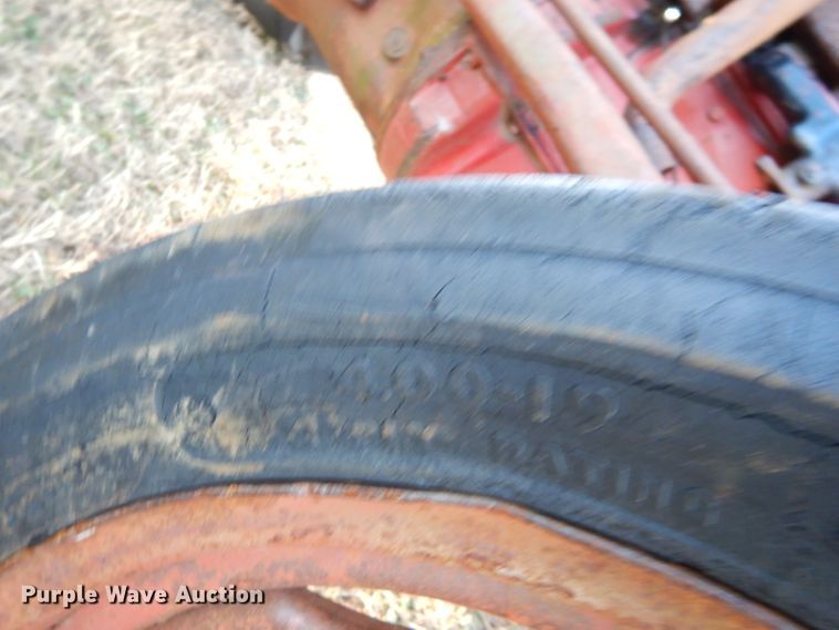 image for item GB9612 Ford 9N tractor