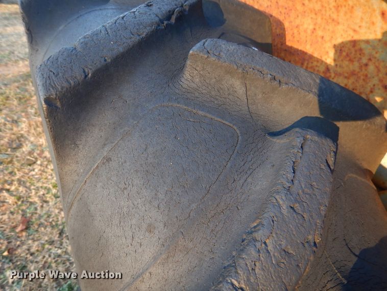 image for item GB9612 Ford 9N tractor