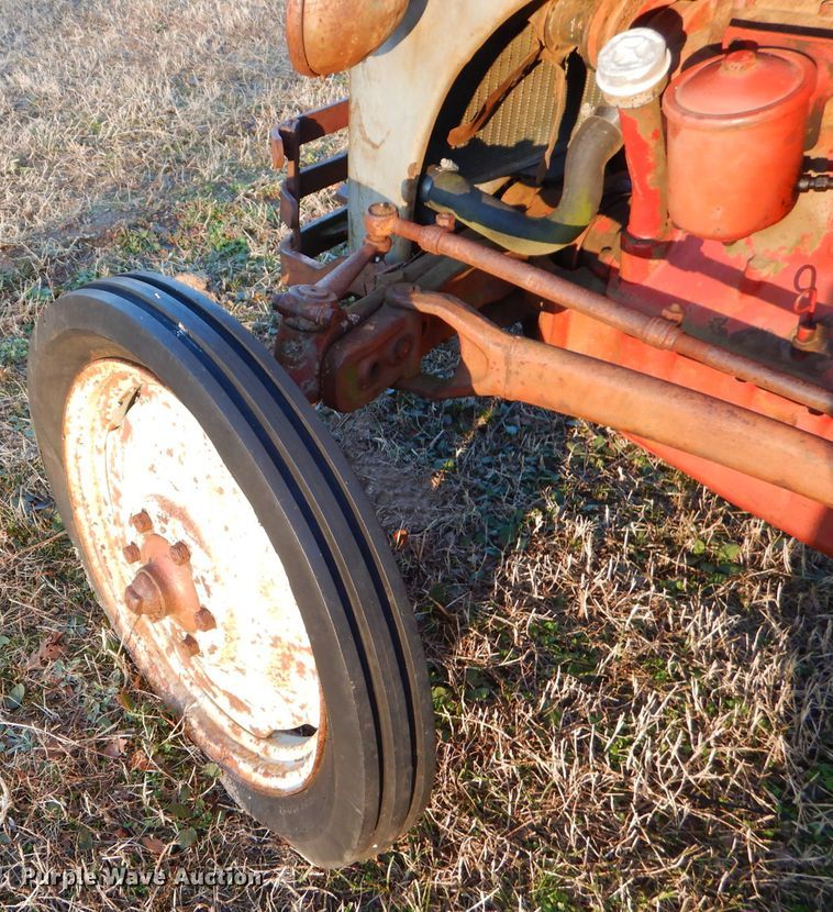 image for item GB9612 Ford 9N tractor