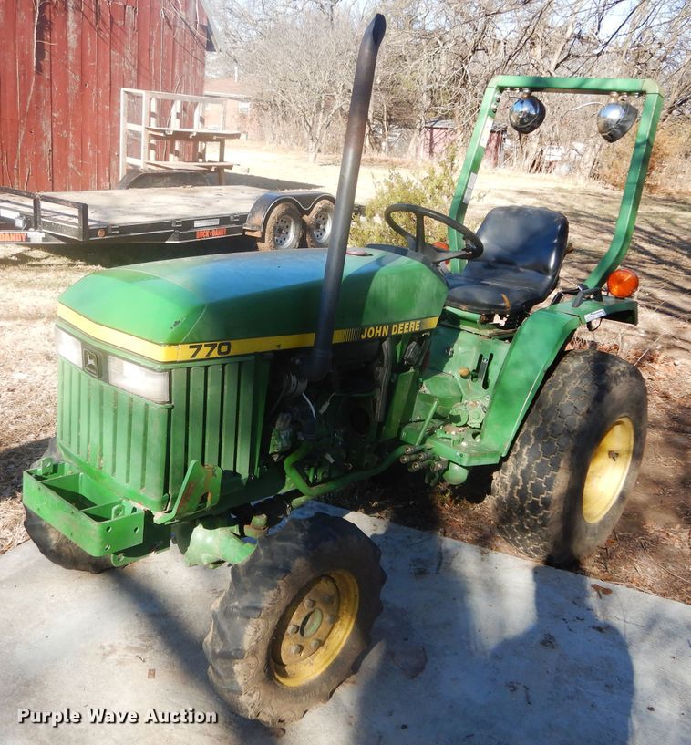 image for item GE9031 John Deere 770 tractor