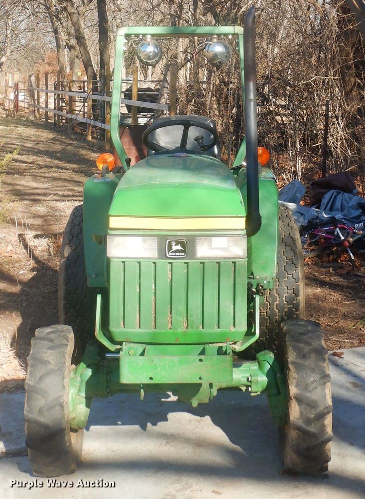 image for item GE9031 John Deere 770 tractor