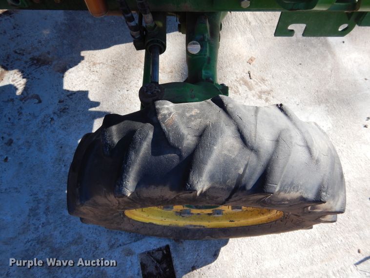 image for item GE9031 John Deere 770 tractor