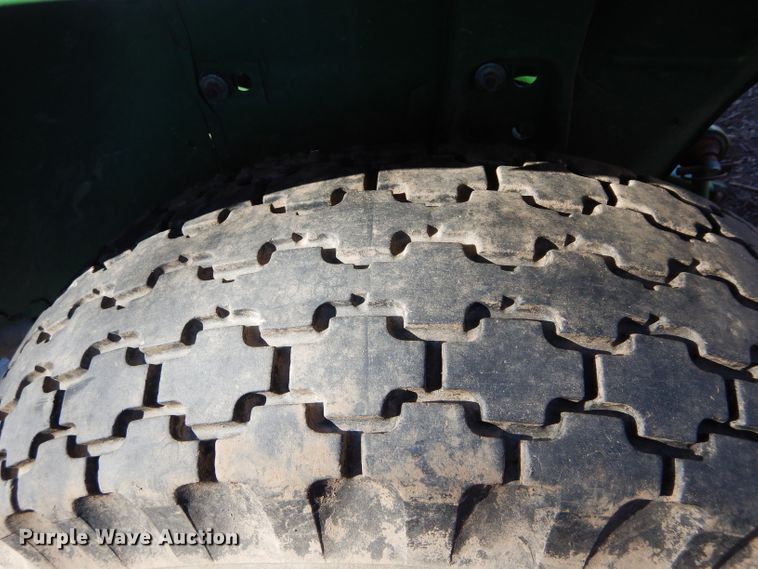 image for item GE9031 John Deere 770 tractor