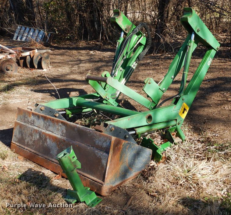 image for item GE9031 John Deere 770 tractor