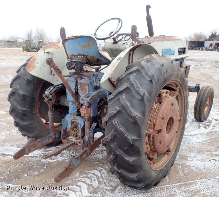 image for item GF9719 Ford 6000 tractor