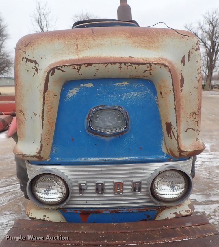 image for item GF9719 Ford 6000 tractor