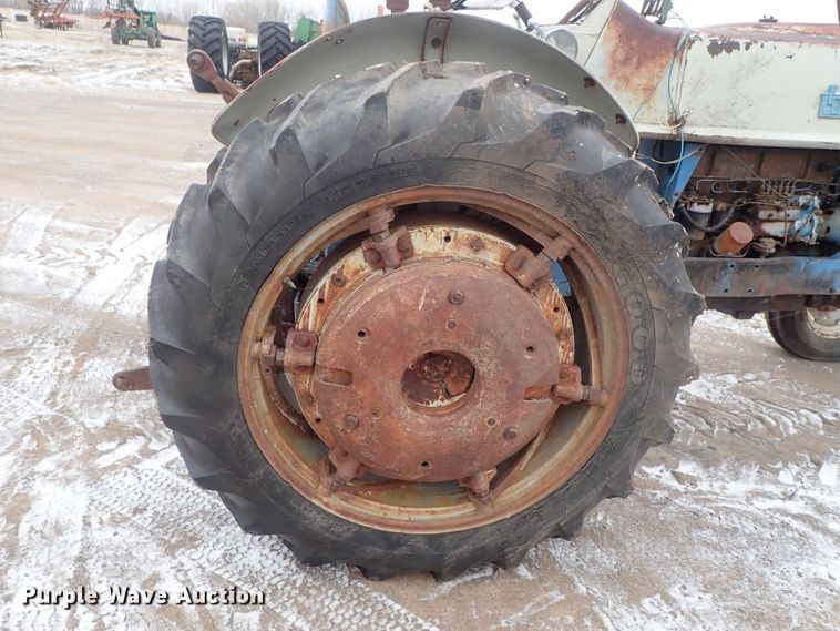 image for item GF9719 Ford 6000 tractor