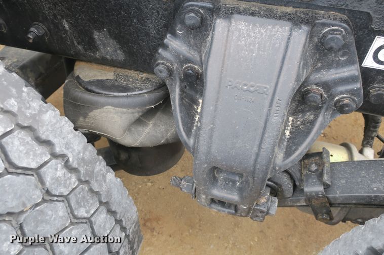 image for item DB10068 2012 Kenworth T700 semi truck