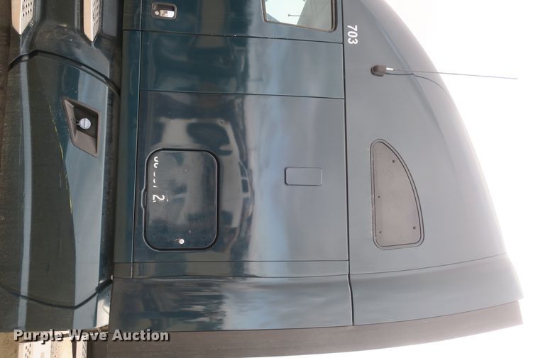 image for item DB10068 2012 Kenworth T700 semi truck