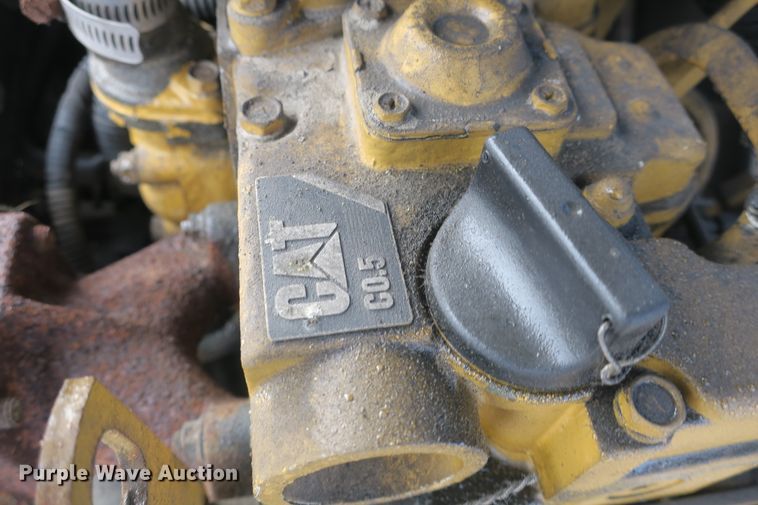 image for item DB10070 2014 Kenworth T680 semi truck