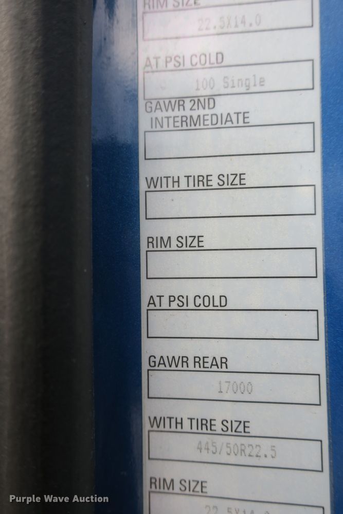 image for item DB10070 2014 Kenworth T680 semi truck