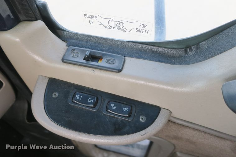 image for item DB10071 2007 Mack Vision CXN semi truck