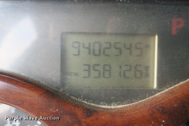 image for item DB10071 2007 Mack Vision CXN semi truck