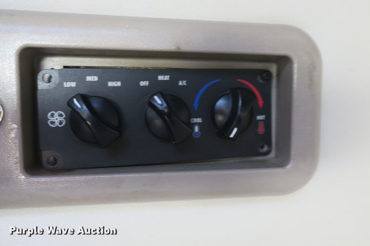 image for item DB10071 2007 Mack Vision CXN semi truck