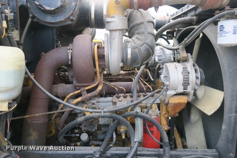 image for item DB10073 1988 Peterbilt 375 semi truck