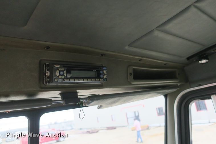 image for item DB10073 1988 Peterbilt 375 semi truck