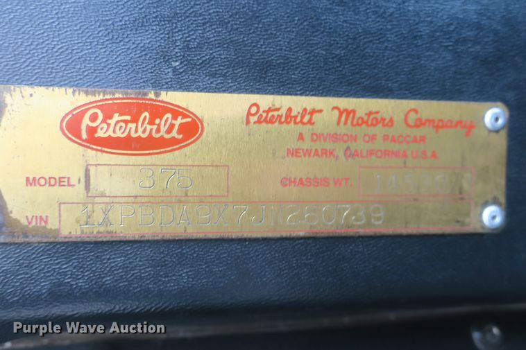 image for item DB10073 1988 Peterbilt 375 semi truck