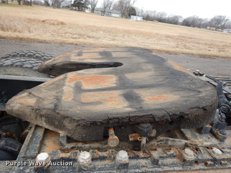 image for item DE4315 2006 Freightliner Columbia semi truck