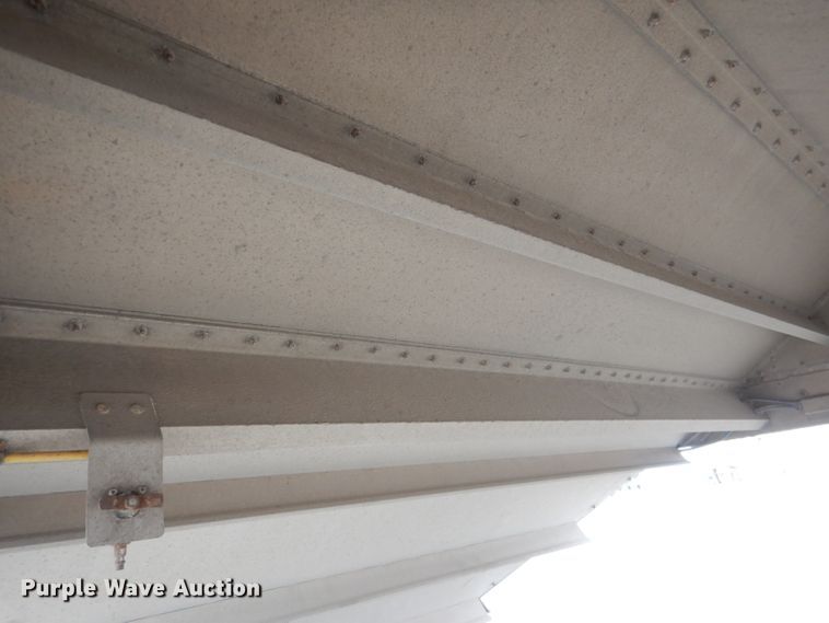 image for item DG5891 2000 Wilson DWH400 double hopper grain trailer