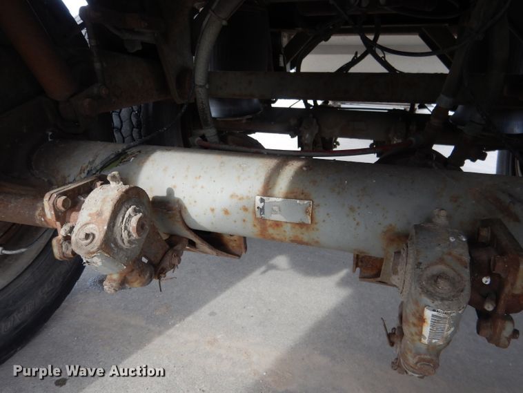 image for item DG5891 2000 Wilson DWH400 double hopper grain trailer