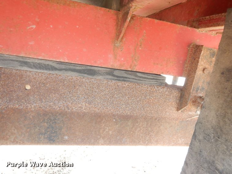 image for item DG6252 1982 Ford L8000 dump flatbed truck