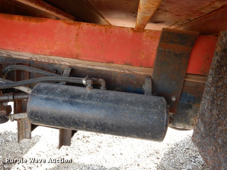 image for item DG6252 1982 Ford L8000 dump flatbed truck