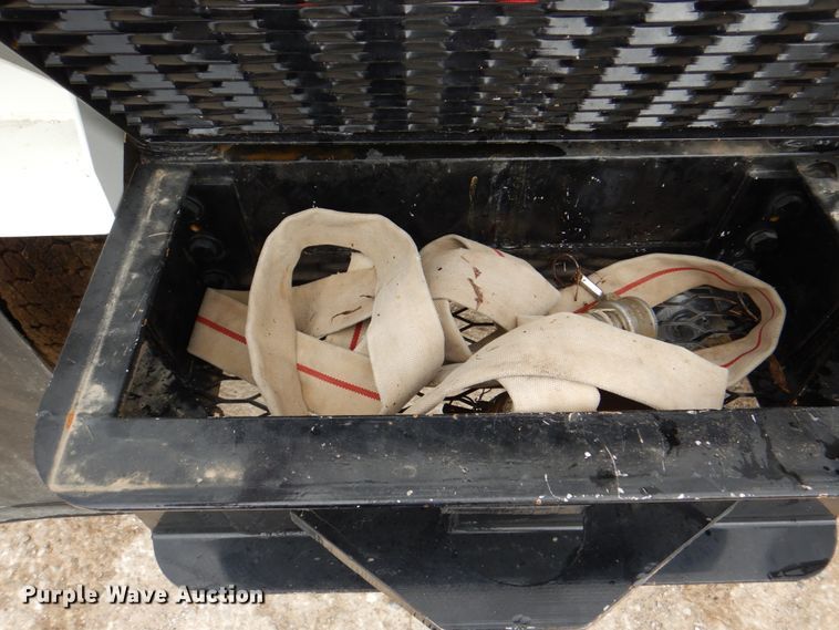 image for item DH5301 2002 International 9900i water truck