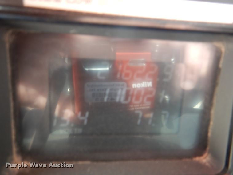 image for item DH5302 2008 Mack Pinnacle CHU semi truck