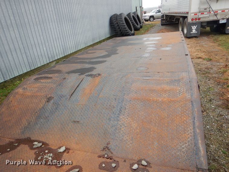 image for item DH6309 1995 Trail-Eze DHT6049WS drop deck equipment trailer