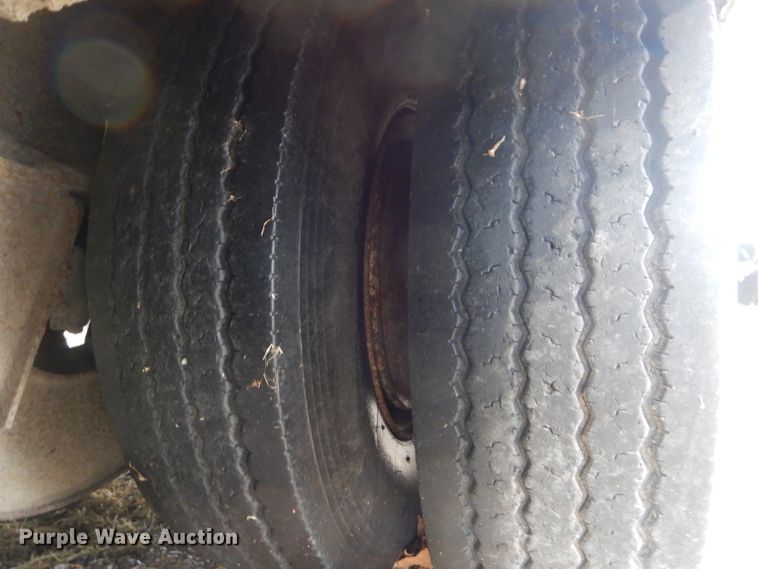 image for item DH6309 1995 Trail-Eze DHT6049WS drop deck equipment trailer