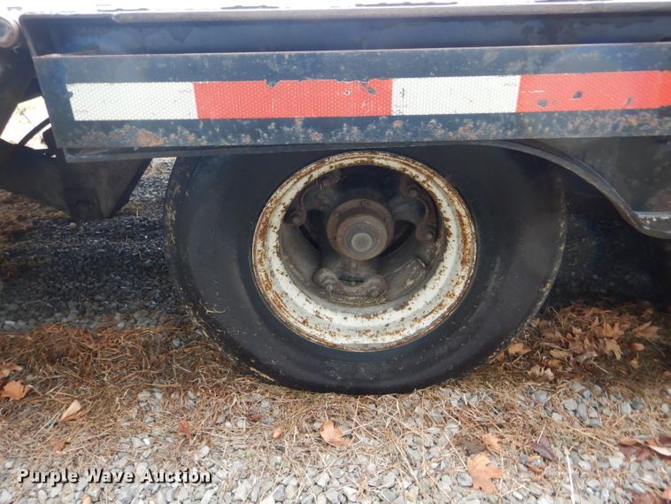 image for item DH6309 1995 Trail-Eze DHT6049WS drop deck equipment trailer