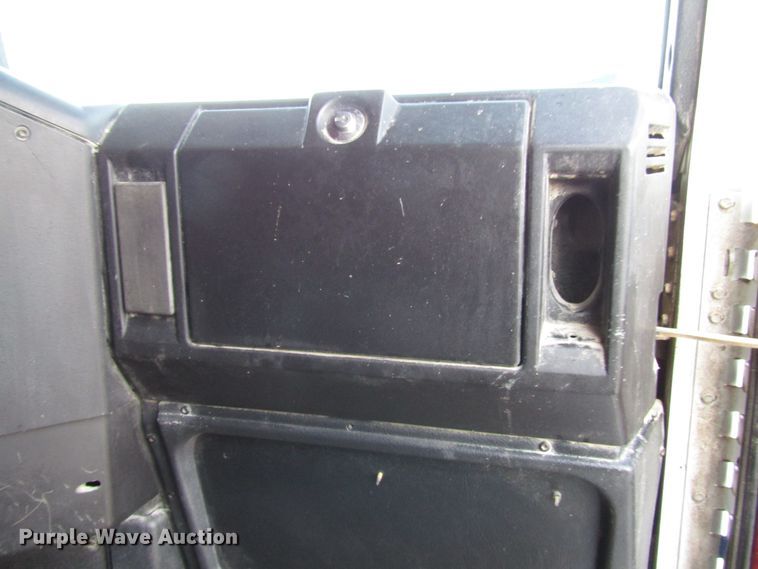 image for item DH8362 1993 Freightliner FLD semi truck