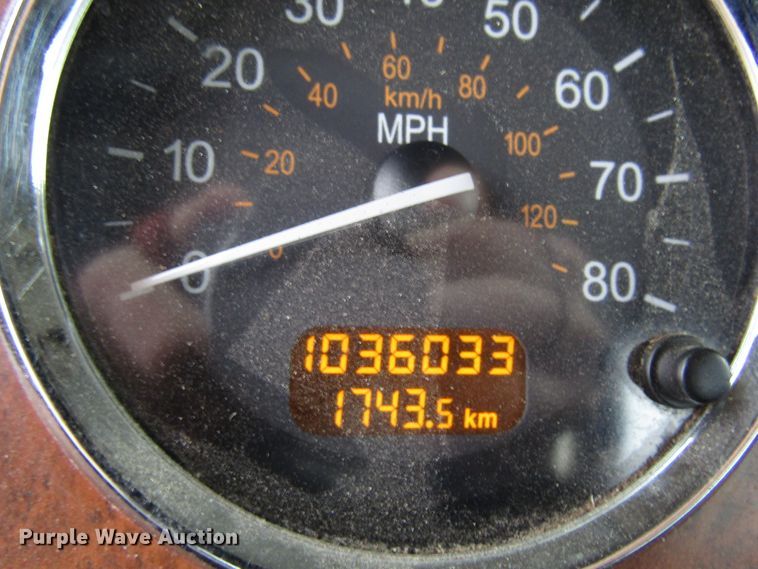 image for item DH8368 2007 Peterbilt 385 semi truck